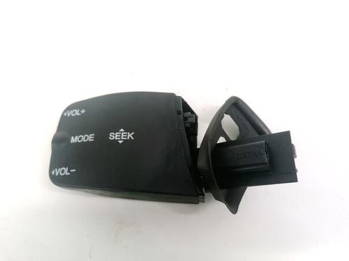 Used Steering wheel controls Steering wheel controls 35450493 35450493