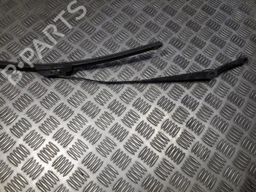Used Front windshield wiper arm Front windshield wiper arm PEUGEOT PARTNER Platform/Chassis (5_, G_) 1.9 D (69 hp) 33500226 33500226