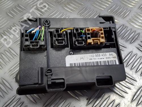 Used Electronic module Electronic module SEAT ALTEA (5P1) 1.6 (102 hp) 35677788 35677788
