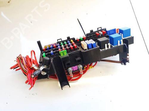 Used Fuse box Fuse box MERCEDES-BENZ A-CLASS (W168) A 170 CDI (168.008) (90 hp) 33489623 33489623