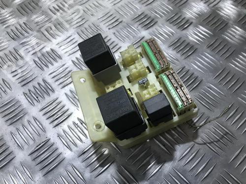 Used Fuse box Fuse box MITSUBISHI CARISMA (DA_) 1.6 (DA1A) (90 hp) 33491448 33491448
