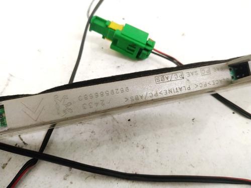 Third brake light PEUGEOT 607 (9D, 9U) 2.2 HDi | BP35428072L11 - Image 3