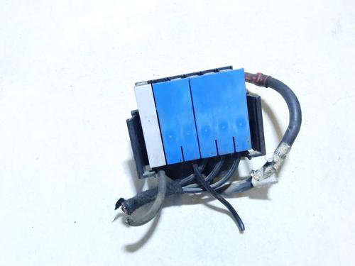 Used Fuse box Fuse box OPEL VECTRA B Estate (J96) 2.2 DTI 16V (F35) (125 hp) 33081471 33081471