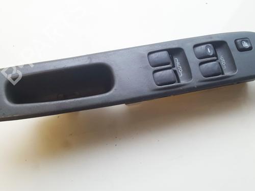 Used Switch Switch MITSUBISHI SPACE WAGON (N9_W, N8_W) 2.4 GDI (N84W) (147 hp) 33519320 33519320