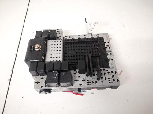 Used Fuse box Fuse box VOLVO S80 I (184) 2.4 (170 hp) 32897854 32897854