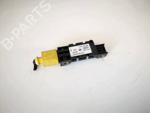 Used Electronic module Electronic module AUDI A6 C5 (4B2, 4B4) 1.9 TDI (130 hp) 32959949 32959949