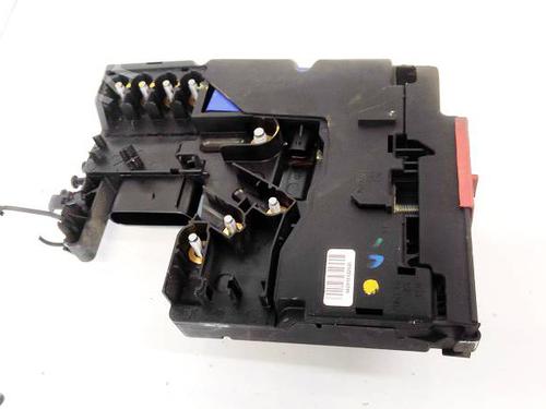 Used Fuse box Fuse box MERCEDES-BENZ C-CLASS (W204) C 220 CDI (204.002) (163 hp) 32960376 32960376