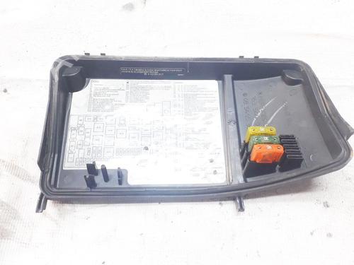 Used Fuse box Fuse box MERCEDES-BENZ M-CLASS (W163) ML 270 CDI (163.113) (163 hp) 33099250 33099250