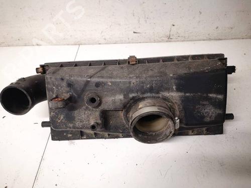 Used Air filter box Air filter box SUBARU FORESTER (SG_) 2.0 AWD (SG5) (125 hp) 34868553 34868553
