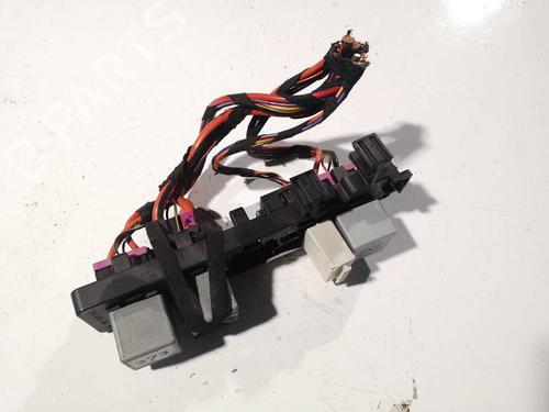 Fuse box VW GOLF V (1K1) 1.9 TDI | BP32579980E1  - Image 5