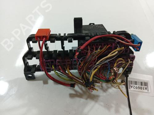 Fuse box SKODA SUPERB I (3U4) 2.0 TDI | BP32539712E1 - Image 3