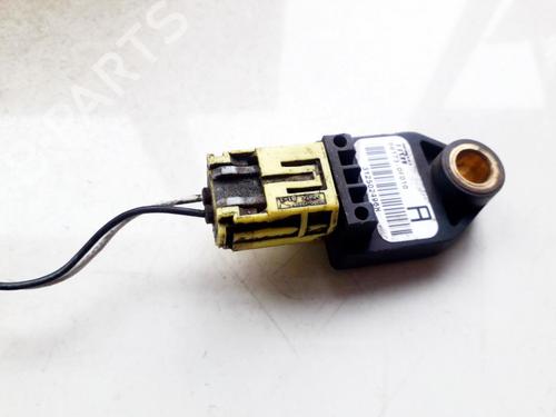 Used Electronic module Electronic module TOYOTA COROLLA Verso (ZER_, ZZE12_, R1_) 2.0 D-4D (CUR10_, CUR10R) (116 hp) 33518627 33518627