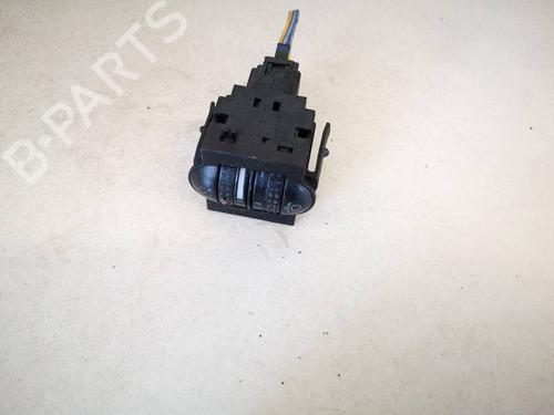 Used Switch Switch VW PASSAT B5 Variant (3B5) 1.9 TDI (110 hp) 35279443 35279443
