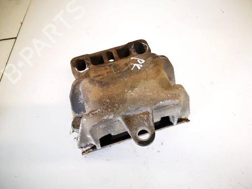 Used Engine mount Engine mount VW GOLF IV (1J1) 1.9 TDI (110 hp) 32585498 32585498