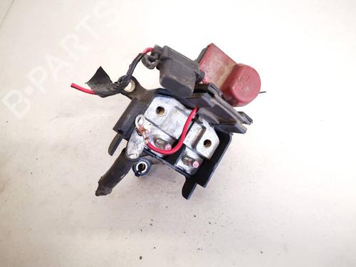 Used Fuse box Fuse box VW PHAETON (3D1, 3D2, 3D3, 3D4, 3D6, 3D7, 3D8, 3D9) 3.2 V6 (241 hp) 32936685 32936685