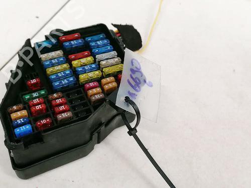 Fuse box VW PASSAT B5 Variant (3B5) 1.8 T | BP33082441E1 - Image 2