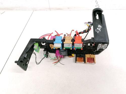 Used Fuse box Fuse box AUDI A6 C5 (4B2, 4B4) 2.7 T (230 hp) 33082070 33082070