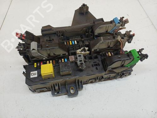 Used Fuse box Fuse box 36659017 36659017