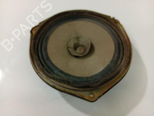 speaker-mazda-premacy-cp-1999-2000-2001-2002-2003-2004-2005-32535341 main image