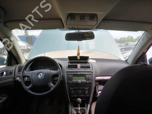 Electronic module SKODA OCTAVIA II (1Z3) 2.0 TDI 16V | BP32573399M83 