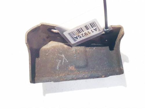 Used Engine mount Engine mount TOYOTA PREVIA II (_R3_) 2.0 D-4D (CLR30_, CLR30R) (116 hp) 40053496 40053496