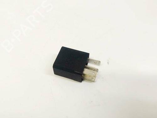 Used Electronic sensor Electronic sensor OPEL ZAFIRA A MPV (T98) 1.6 CNG (F75) (97 hp) 32623826 32623826