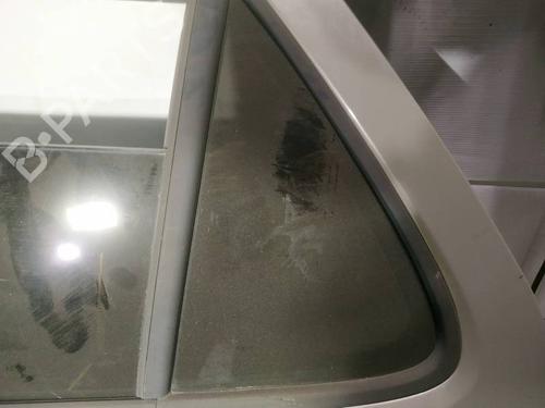 Panel rude bagtil venstre Panel rude bagtil venstre 35140947 35140947