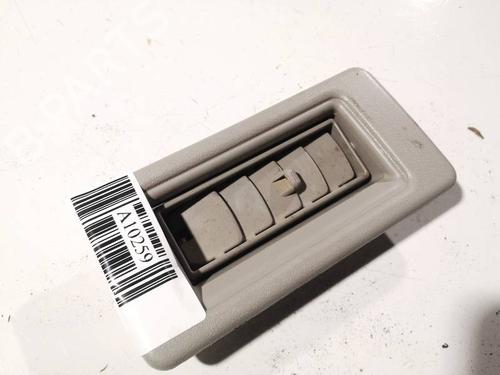 Luftventil Luftventil MITSUBISHI PAJERO III (V7_W, V6_W) 3.2 Di-D (V68W) (160 hp) 32589250 32589250