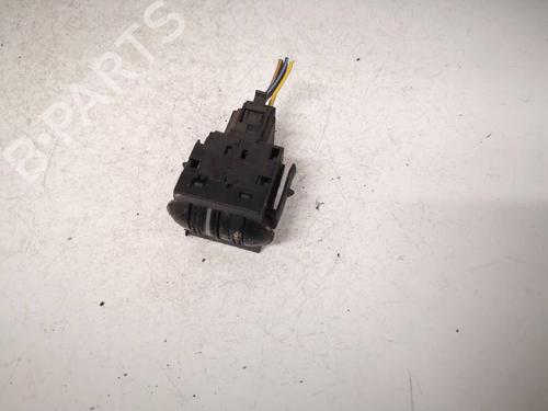 Used Switch Switch VW PASSAT B5 Variant (3B5) 1.9 TDI Syncro/4motion (110 hp) 40053329 40053329