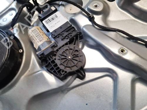 Right front window motor VW PASSAT B5 Variant (3B5) 1.8 | BP34762250E20 - Image 3