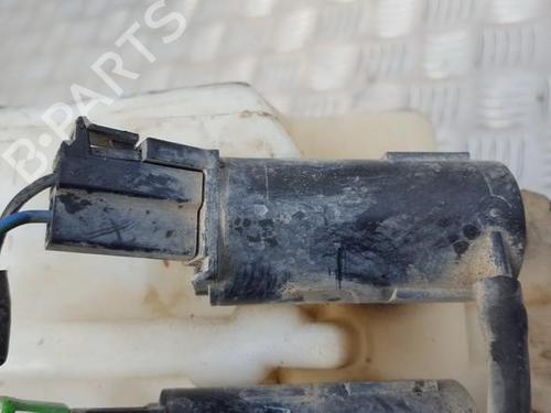 Used Washer pump Washer pump PROTON WIRA Hatchback (C9_L) 1.5 (86 hp) 35674845 35674845