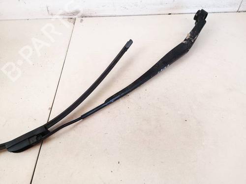Used Front windshield wiper arm Front windshield wiper arm HONDA CIVIC VIII Saloon (FD, FA) 1.3 IMA (FA3, FD3) (95 hp) 32935901 32935901