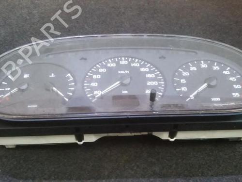 Used Instrument cluster Instrument cluster 35663836 35663836
