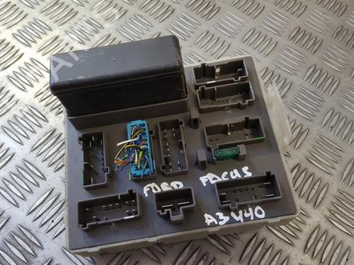 Used Fuse box Fuse box FORD FOCUS I (DAW, DBW) 1.8 16V (115 hp) 33493909 33493909