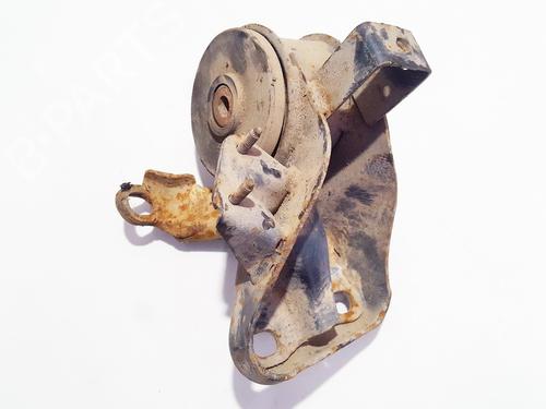 Used Engine mount Engine mount MAZDA 626 IV Hatchback (GE) 2.0 i (GE10S1) (115 hp) 33520925 33520925