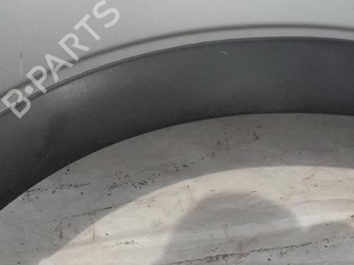 Used Front right wheel arch trim Front right wheel arch trim 35605784 35605784