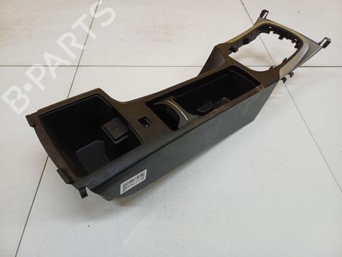Used Middle console Middle console 39061219 39061219
