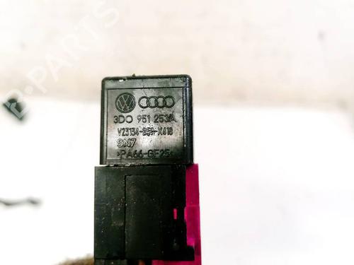 Electronic sensor VW GOLF PLUS V (5M1, 521) 1.9 TDI | BP32928082M84 - Image 3