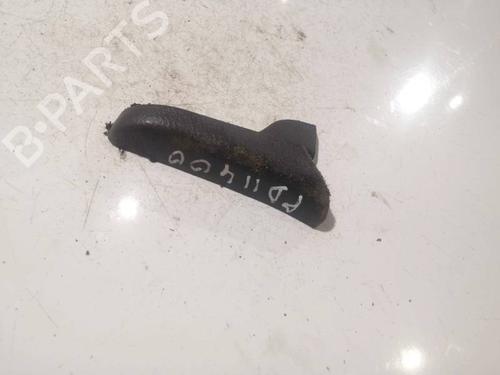 Used Interior handle Interior handle KIA CERATO I Hatchback (LD) 1.5 CRDi (102 hp) 39701487 39701487