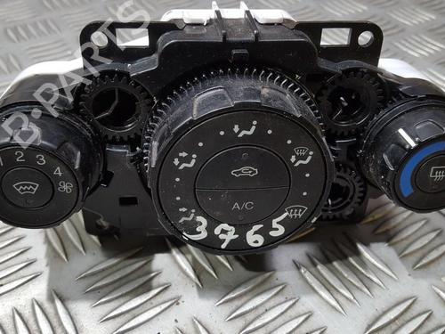 Used Climate control Climate control FORD FIESTA VI (CB1, CCN) 1.25 (82 hp) 35693603 35693603