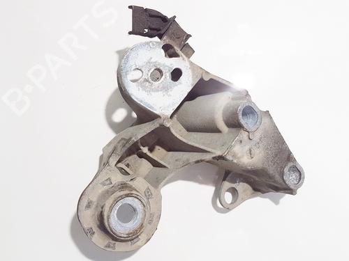 Used Support Support AUDI A6 C5 (4B2, 4B4) 1.9 TDI (130 hp) 33073943 33073943