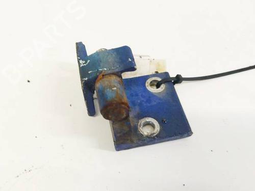 Used Hinge/Door check strap Hinge/Door check strap CITROËN BERLINGO / BERLINGO FIRST MPV (MF_, GJK_, GFK_) 1.6 HDI 75 (MF9HW, GJ9HWC, GF9HWC, GN9HWC) (75 hp) 32618067 32618067