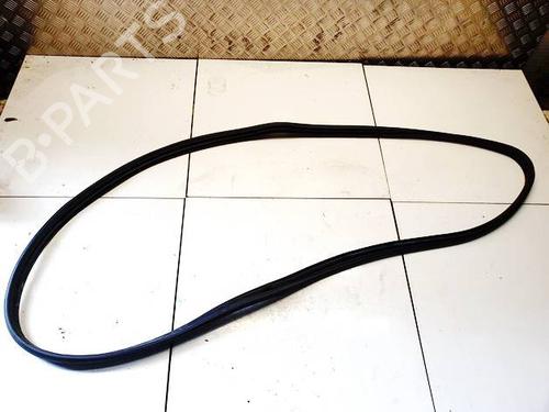 Gummiliste Gummiliste MERCEDES-BENZ VARIO Bus (B670) O 818 D (670.373, 670.374) (177 hp) 37583061 37583061