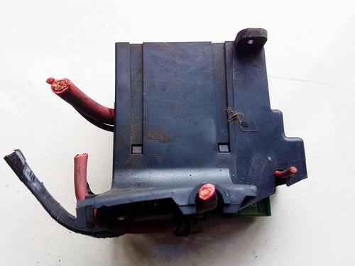 Used Fuse box Fuse box RENAULT MEGANE Scenic (JA0/1_) 1.6 e (JA0F) (90 hp) 33528107 33528107