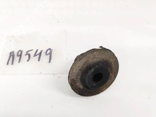 sttte-nissan-primera-hatchback-p12-2002-32959872 main image