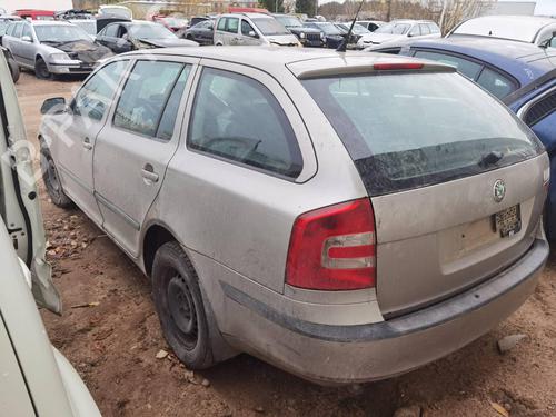 Electronic module SKODA OCTAVIA II (1Z3) 1.9 TDI | BP35468417M83  - Image 9