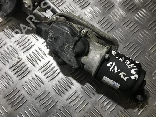 Used Front wiper motor Front wiper motor MAZDA 2 (DE_, DH_) 1.4 MZR-CD (68 hp) 35670838 35670838
