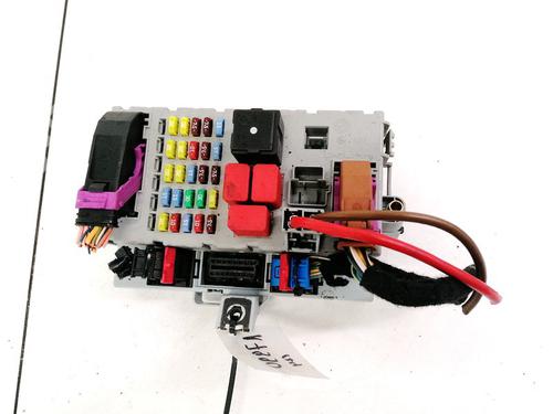 Used Fuse box Fuse box FIAT CROMA (194_) 2.2 16V (147 hp) 32903922 32903922