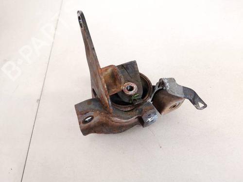 Used Engine mount Engine mount TOYOTA COROLLA (_E12_) 2.0 D-4D (CDE120R, CDE120L_) (110 hp) 32940179 32940179