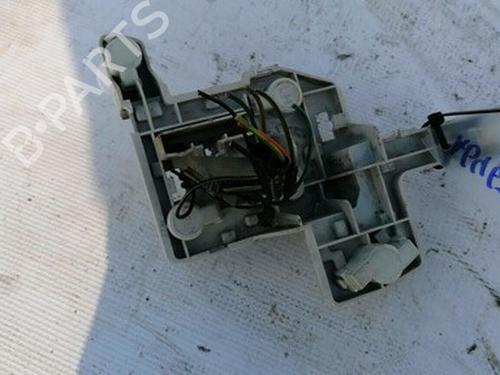 lamp-holder-ford-mondeo-iii-b5y-2000-2001-2002-2003-2004-2005-2006-2007-35573894 main image